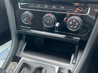 USED 2018 18 VOLKSWAGEN GOLF 2.0 R-LINE TDI BLUEMOTION TECHNOLOGY DSG 5d 148 BHP SENSORS+CARPLAY+SUEDE INTERIOR