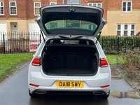 USED 2018 18 VOLKSWAGEN GOLF 2.0 R-LINE TDI BLUEMOTION TECHNOLOGY DSG 5d 148 BHP SENSORS+CARPLAY+SUEDE INTERIOR