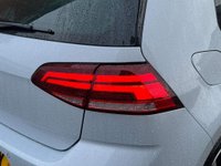 USED 2018 18 VOLKSWAGEN GOLF 2.0 R-LINE TDI BLUEMOTION TECHNOLOGY DSG 5d 148 BHP SENSORS+CARPLAY+SUEDE INTERIOR