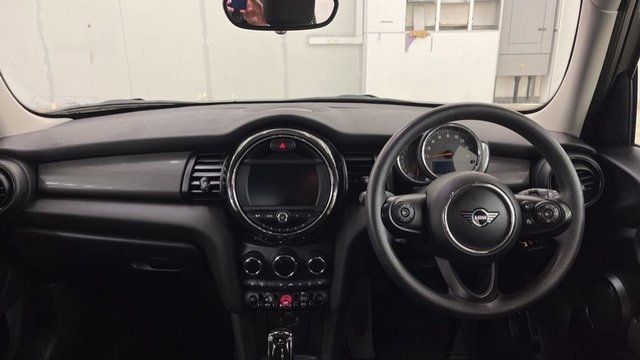 View our MINI HATCH COOPER