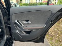 USED 2019 68 MERCEDES-BENZ A-CLASS 1.5 A 180 D AMG LINE EXECUTIVE 5d 114 BHP HUGE SPEC + SAT NAV + CAMERA