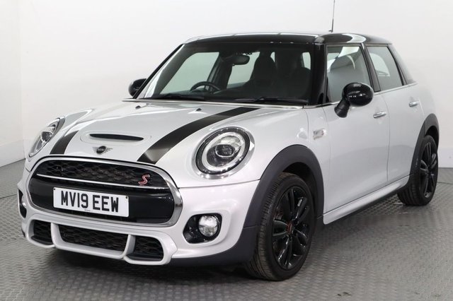 View our MINI HATCH COOPER