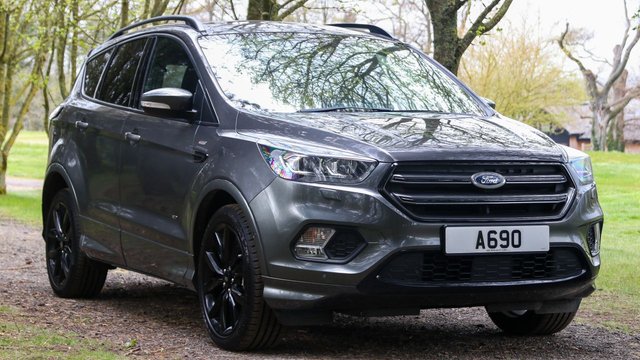 2018 18 Ford Kuga 2.0 TDCI (180) ST-Line X 5dr Automatic Euro 6 (Panoramic Sunroof / Premium Navigation)