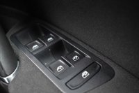 USED 2020 69 VOLKSWAGEN GOLF 0.0 E-GOLF 5d 135 BHP &pound;0 Road Tax Full Electric