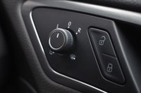 USED 2020 69 VOLKSWAGEN GOLF 0.0 E-GOLF 5d 135 BHP &pound;0 Road Tax Full Electric