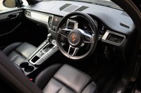 USED 2017 67 PORSCHE MACAN 3.0 D S PDK 5d 258 BHP OVER 13K IN EXTRAS & CARPLAY