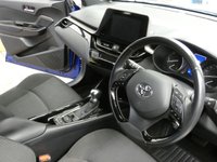 USED 2019 68 TOYOTA CHR 1.8 DYNAMIC 5d 122 BHP SAT NAV CAMERA HEATED SEATS 1 OWNER TOYOTA WARRANTY TILL FEB 2029