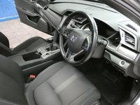 USED 2019 19 HONDA CIVIC 1.5 VTEC SPORT PLUS 5d 180 BHP STUNNING EXAMPLE SAT NAV HEATED SEATS PAN SUNROOF REAR CAMERA 5 SERVICES TO 26K MILES NOV 2022 1 OWNER 6 MONTHS GOLD WARRANTY