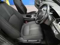 USED 2019 19 HONDA CIVIC 1.5 VTEC SPORT PLUS 5d 180 BHP STUNNING EXAMPLE SAT NAV HEATED SEATS PAN SUNROOF REAR CAMERA 5 SERVICES TO 26K MILES NOV 2022 1 OWNER 6 MONTHS GOLD WARRANTY