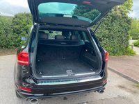 USED 2012 62 VOLKSWAGEN TOUAREG 3.0 V6 ALTITUDE TDI BLUEMOTION TECHNOLOGY 5d 242 BHP FSH-2 OWNER-HEATED STEERING-