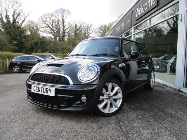 2013 13 MINI Hatch Cooper S 1.6 COOPER S 3d 184 BHP
