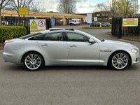 USED 2010 60 JAGUAR XJ 3.0 D V6 PORTFOLIO SWB 4d 275 BHP 
