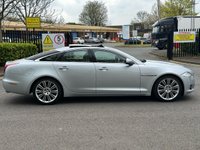 USED 2010 60 JAGUAR XJ 3.0 D V6 PORTFOLIO SWB 4d 275 BHP 
