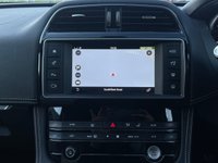 USED 2017 17 JAGUAR F-PACE 2.0 R-SPORT AWD 5d 178 BHP 