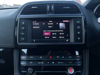 USED 2017 17 JAGUAR F-PACE 2.0 R-SPORT AWD 5d 178 BHP 