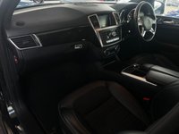 USED 2014 64 MERCEDES-BENZ M-CLASS 3.0 ML350 BLUETEC AMG LINE 5d 258 BHP 1 FORMER OWNER