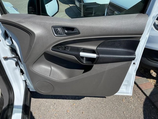 2018 FORD TRANSIT CONNECT - Photo 10