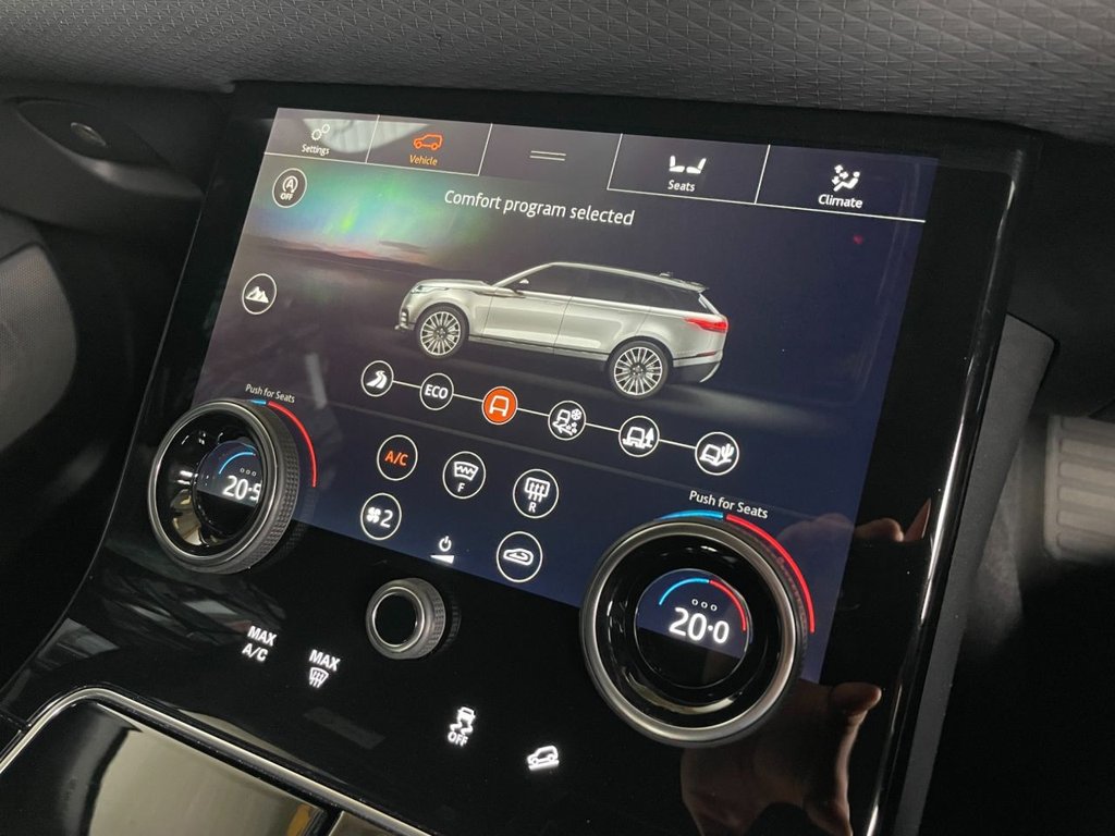USED 2019 19 LAND ROVER RANGE ROVER VELAR 2.0 R-DYNAMIC SE 5d 178 BHP 
