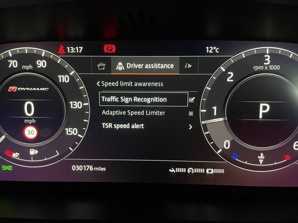 USED 2019 19 LAND ROVER RANGE ROVER VELAR 2.0 R-DYNAMIC SE 5d 178 BHP 