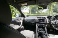 USED 2016 66 JAGUAR F-PACE 2.0d (180) R-Sport AWD 5dr Automatic Euro 6 (Premium InControl Navigation, Privacy, DAB Radio,20