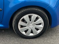 USED 2013 13 PEUGEOT 107 1.0 ACTIVE 5d 68 BHP VERY LOW INSURANCE GROUP +  &pound;20 ROAD TAX +  AUX +  GEARSHIFT PADDLES +
