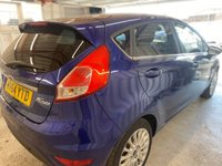 USED 2014 64 FORD FIESTA 1.6 TITANIUM 5d 104 BHP+AUTOMATIC 2 KEYS+HISTORY+1 FORMER KEEPER+CLIMATE+PARKING SENSORS+ALLOYS+PRIVACY GLASS+USB+DAB+BLUETOOTH+USB+MEDIA+AUX