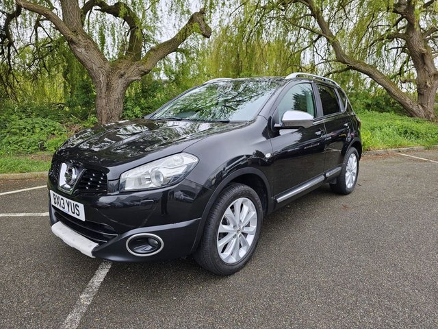 View our NISSAN QASHQAI