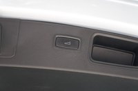 USED 2018 67 PORSCHE MACAN 3.0 D S PDK 5d 258 BHP +OVER &pound;18,000 FACTORY OPTIONS+