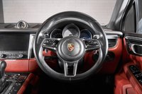USED 2018 67 PORSCHE MACAN 3.0 D S PDK 5d 258 BHP +OVER &pound;18,000 FACTORY OPTIONS+