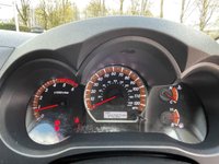 USED 2015 65 TOYOTA HI-LUX 2.5 ACTIVE 4X4 D-4D DCB 142 BHP NO VAT ** NO VAT ** CANOPY