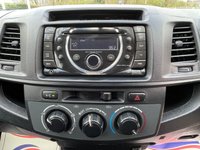 USED 2015 65 TOYOTA HI-LUX 2.5 ACTIVE 4X4 D-4D DCB 142 BHP NO VAT ** NO VAT ** CANOPY