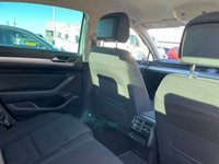 USED 2017 17 VOLKSWAGEN PASSAT 2.0 SE BUSINESS TDI BLUEMOTION TECH DSG 4d 148 BHP ONLY 1 OWNER PLUS SUPPLYING DEALER FROM NEW+ULTRA LOW MILEAGE+SERVICE HISTORY+OUTSTANDING CONDITION+SATELLITE NAVIGATION+BLUETOOTH+PARK ASSIST+AUTOMATIC TRANSMISSION+ 1 FULL YEARS MOT PRIOR TO COLLECTION+FINANCE AND EXTENDED WARRANTY AVAIABLE ON THIS USED VEHICLE!!!!!!!