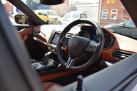 USED 2019 19 MASERATI LEVANTE 3.0 V6 5d 345 BHP PANORAMIC ROOF / 21" ALLOYS