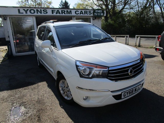 2018 68 Ssangyong Rodius Turismo 2.2 EX 5d 176 BHP 7 SEATER