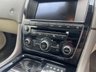 USED 2013 63 JAGUAR XJ 3.0 D V6 PORTFOLIO 4d 275 BHP JAGUAR SERVICE HISTORY.