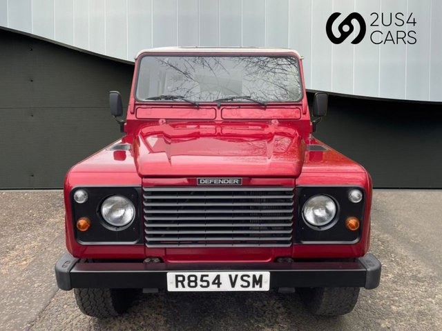 View our LAND ROVER DEFENDER 90