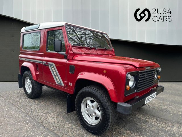 View our LAND ROVER DEFENDER 90