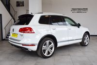 USED 2016 66 VOLKSWAGEN TOUAREG 3.0 V6 R-LINE PLUS TDI BLUEMOTION TECHNOLOGY 5d 259 BHP Pan Roof, Deployable Tow Bar