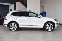 USED 2016 66 VOLKSWAGEN TOUAREG 3.0 V6 R-LINE PLUS TDI BLUEMOTION TECHNOLOGY 5d 259 BHP Pan Roof, Deployable Tow Bar