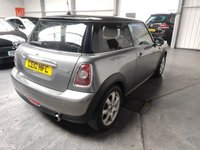 USED 2010 10 MINI HATCH COOPER 1.6 COOPER GRAPHITE 3d 118 BHP Leather Bluetooth