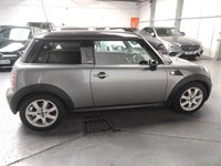 USED 2010 10 MINI HATCH COOPER 1.6 COOPER GRAPHITE 3d 118 BHP Leather Bluetooth