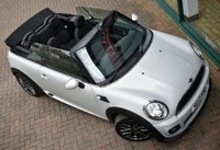 USED 2013 13 MINI CONVERTIBLE 1.6 ONE CONVERTIBLE 6-SPEED (SPORT PACK) 98 BHP Sport Pack / Bluetooth / Cruise