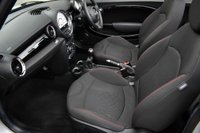 USED 2013 13 MINI CONVERTIBLE 1.6 ONE CONVERTIBLE 6-SPEED (SPORT PACK) 98 BHP Sport Pack / Bluetooth / Cruise