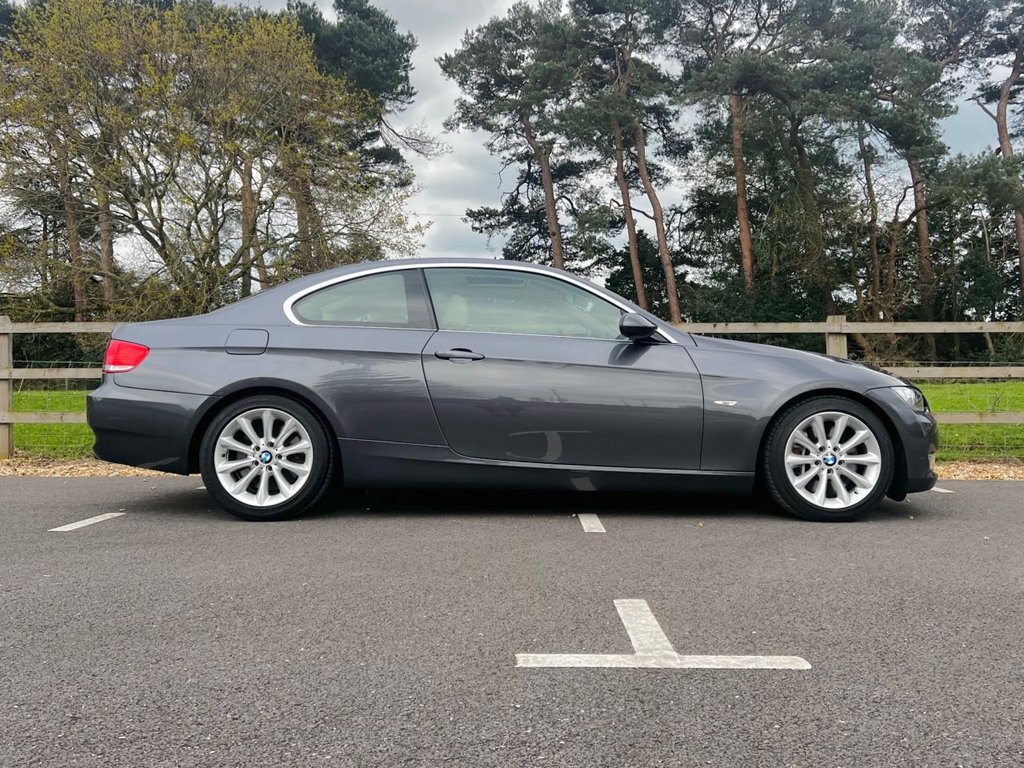 USED 2008 BMW 3 SERIES E92 // 335I SE // 2d // 3.0 302 BHP // LHD // 1 Owner // Export // px swap 