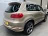 USED 2014 64 VOLKSWAGEN TIGUAN 2.0 TDI BlueMotion Tech R-Line SUV 5dr Diesel Manual 4WD Euro 5 (s/s) (Nav) (177 ps) Cruise,DAB,P.Assist