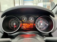 USED 2014 63 FIAT PUNTO 1.2 EASY 5d 69 BHP P.Sensors, A/C, AUX, P.Connect