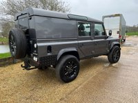 USED 2016 16 LAND ROVER DEFENDER 2.2 TD UTILITY WAGON 122 BHP Full Service History