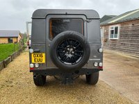 USED 2016 16 LAND ROVER DEFENDER 2.2 TD UTILITY WAGON 122 BHP Full Service History
