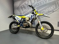 USED 2021 21 HUSQVARNA TE 300i - BUY ONLINE 24 HRS A DAY - FINANCE AVAILABLE - ALL TYPES OF CREDIT ACCEPTED FREE DELIVERY ACROSS ENGLAND