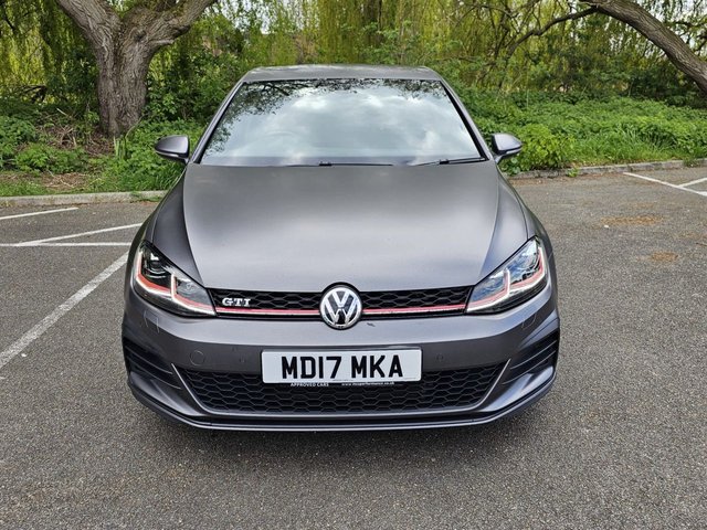 View our VOLKSWAGEN GOLF